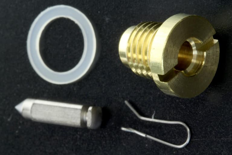 Evinrude 0396522 FLOAT VALVE & SEAT