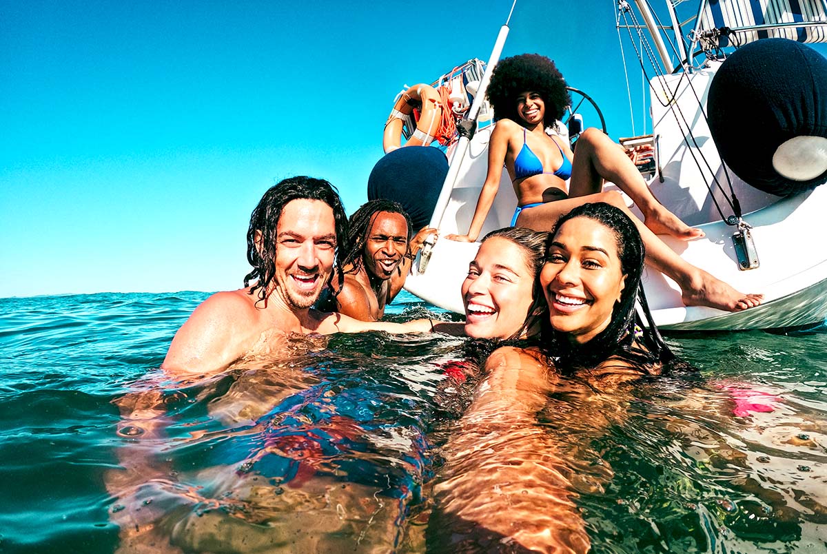 8 ways to get invited back on a boat