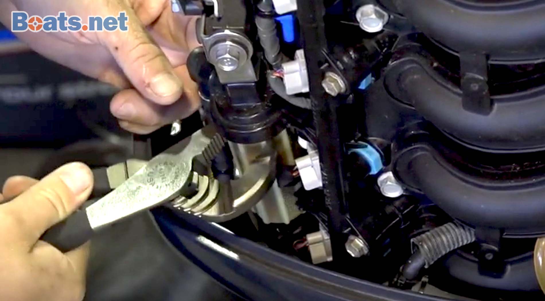 Yamaha F50TLR fuel filter change