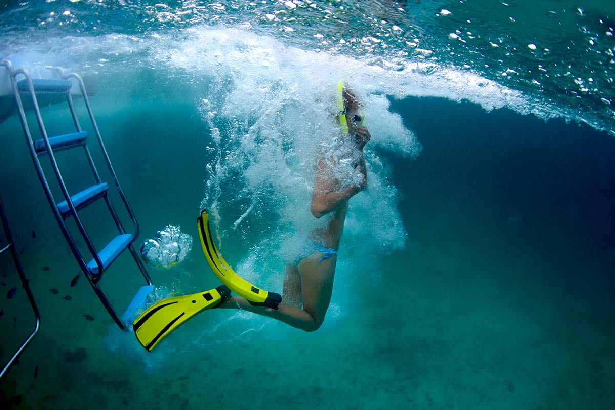 catamaran boat ladder