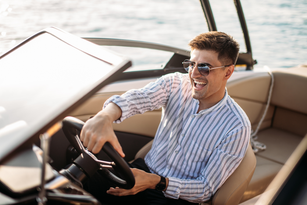 Sell your boat tips test rides