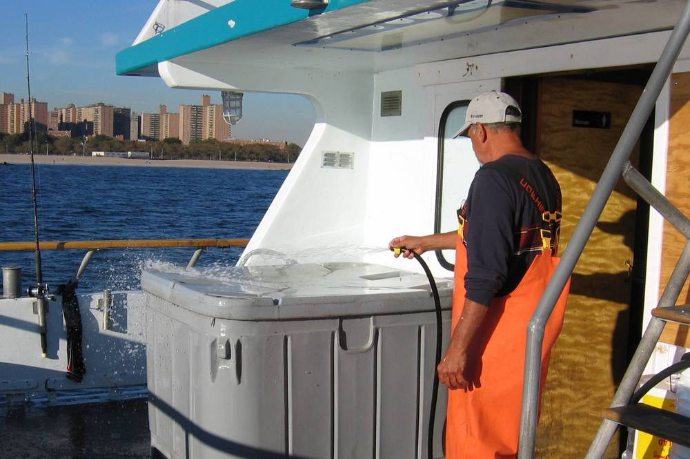 yacht washdown