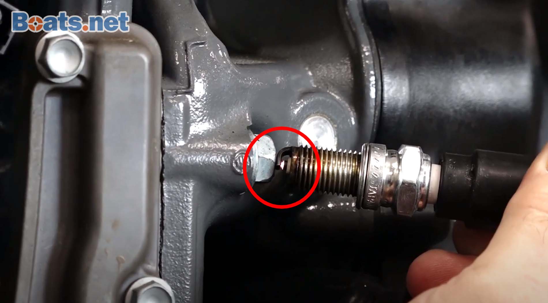 How To Test Spark Plug How to Test Outboard Spark Plugs | Boats.net