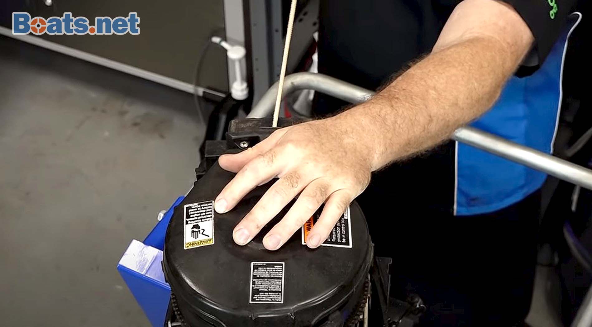 How to winterize a Mercury two-stroke outboard motor fogging oil
