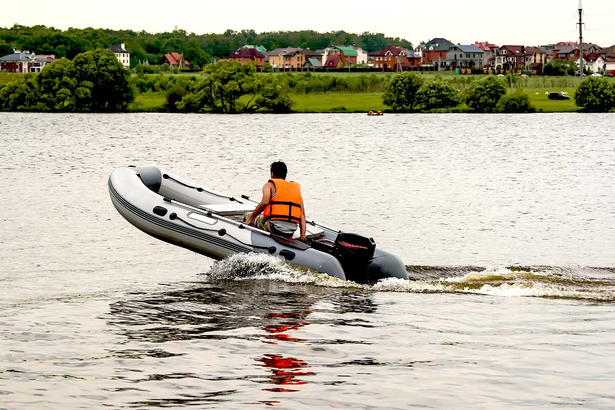 Inflatable boats: things to know