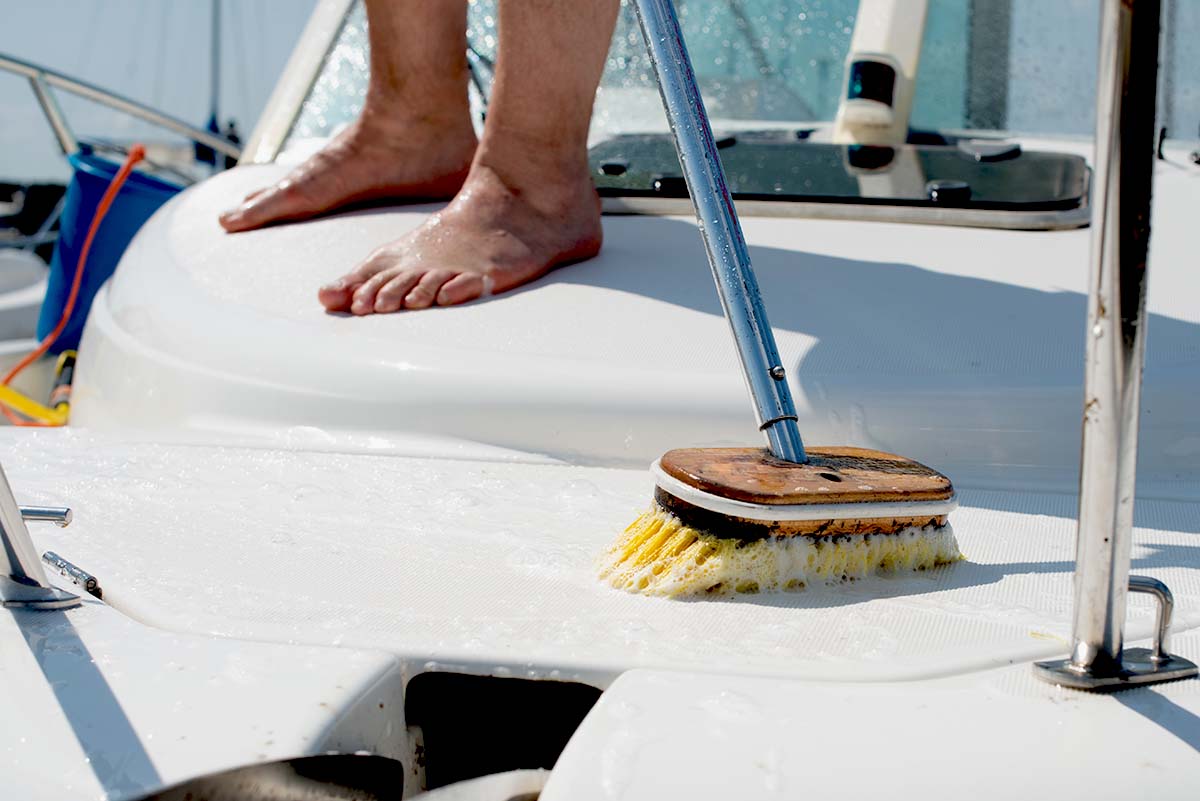 Why use non-skid deck cleaner