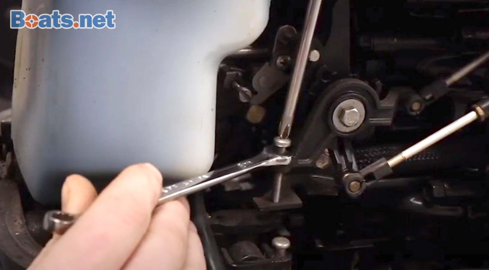 Outboard idle problems carburetor idling screw