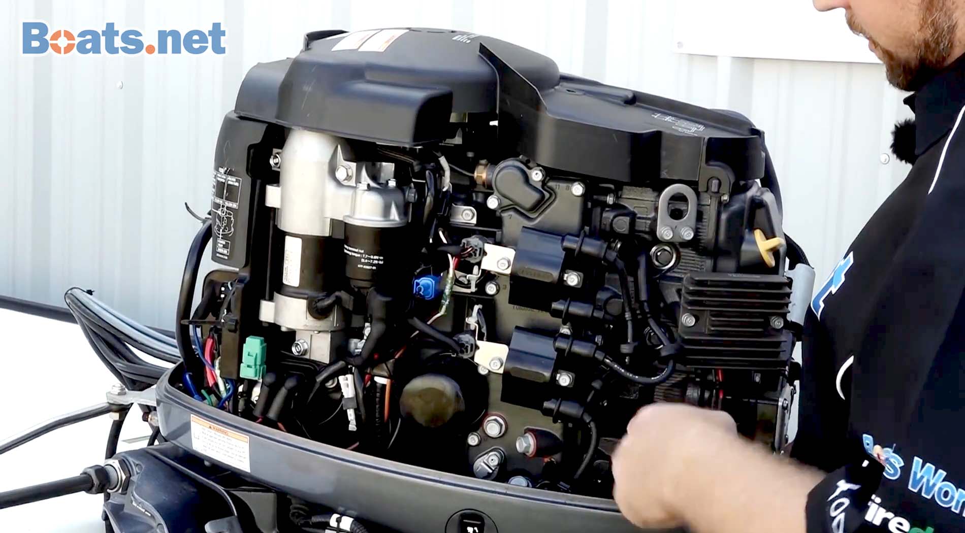 How To Replace Outboard Spark Plugs | Boats.net