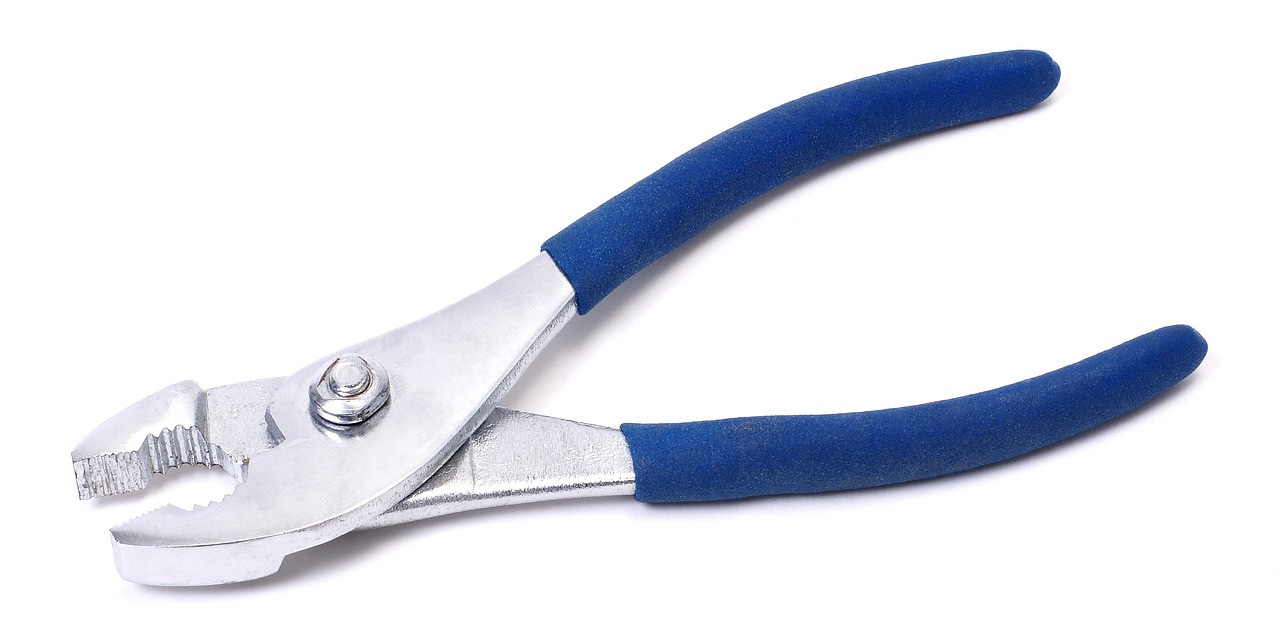 essential boating tools pliers