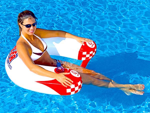 Single person inflatable raft