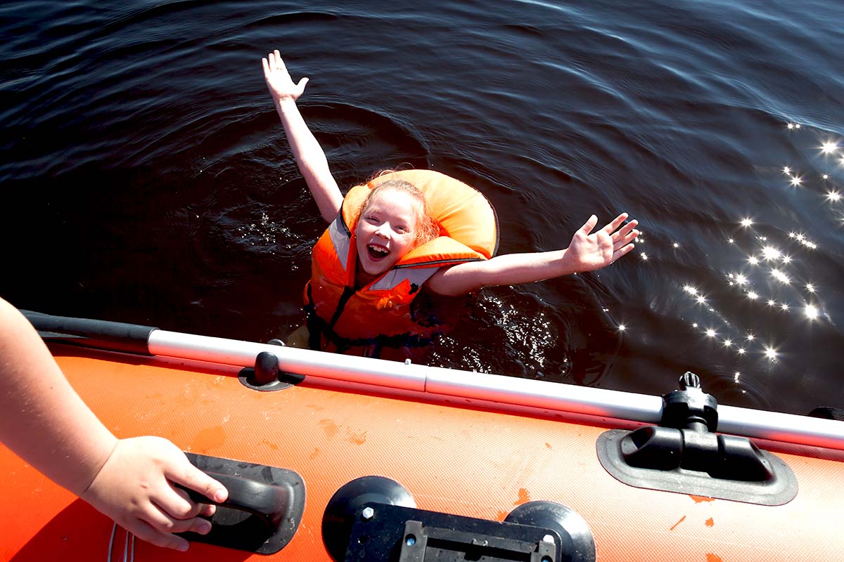 Swimming and boating safety children