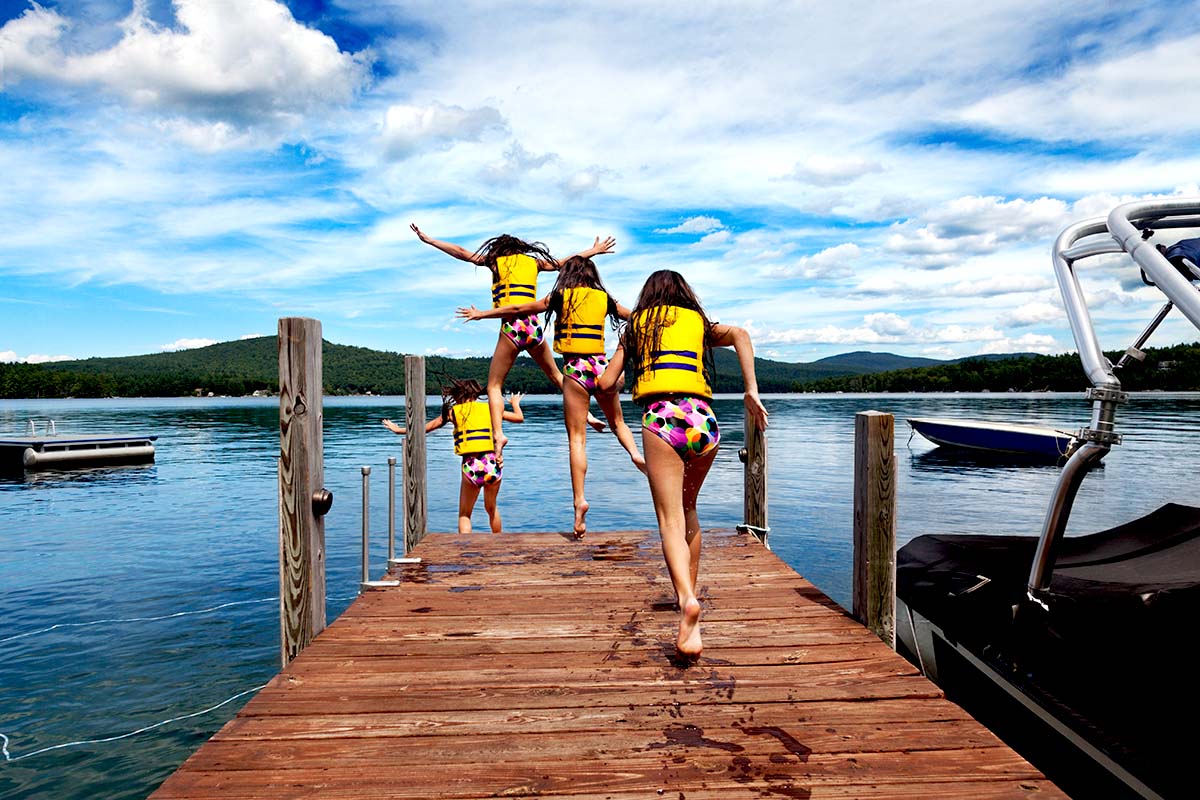 Boat dock safety for kids tips PFDs
